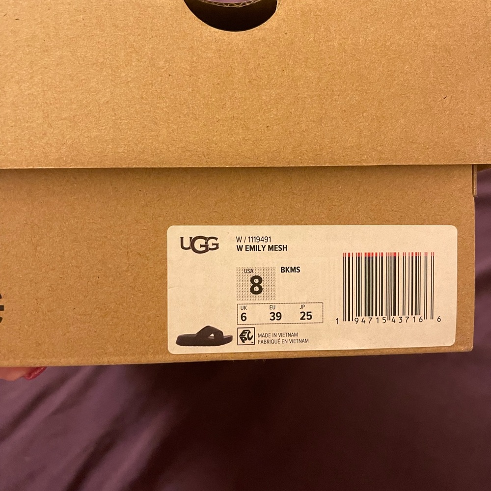 Ugg Sandal - image 2